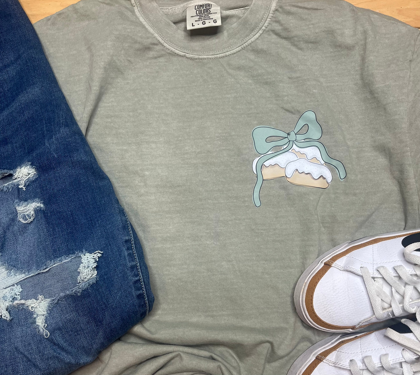 Biscuits & Gravy tee