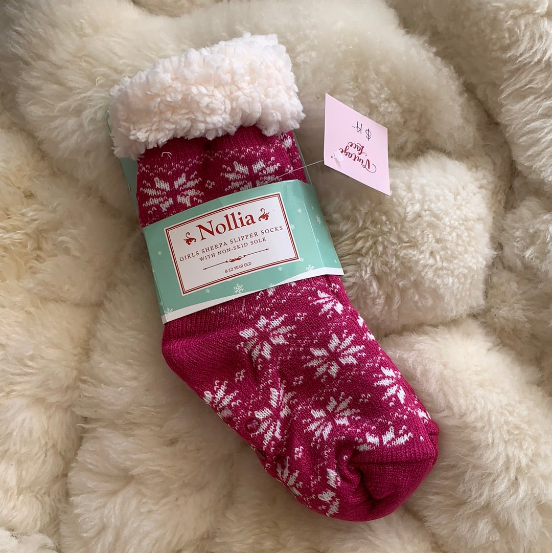 Fuzzy socks- girls